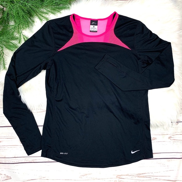Nike Tops - |•NIKE•| Lightweight Long Sleeve Top